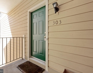 13621 Garfield Place - Photo Thumbnail 21