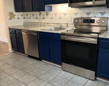 8440 Willow Glen Court - Photo Thumbnail 9