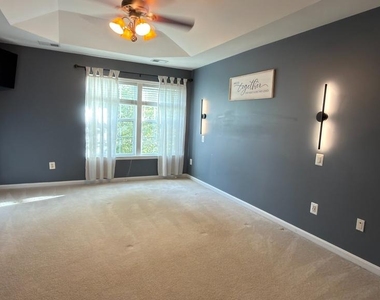 43017 Dearmont Terrace - Photo Thumbnail 10