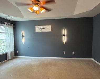 43017 Dearmont Terrace - Photo Thumbnail 12