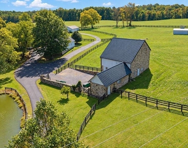 36437 Whispering Springs Court - Photo Thumbnail 22