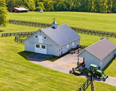 36437 Whispering Springs Court - Photo Thumbnail 19
