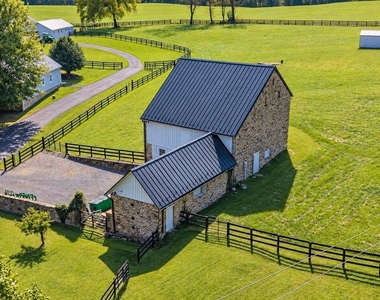 36437 Whispering Springs Court - Photo Thumbnail 18