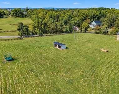 36437 Whispering Springs Court - Photo Thumbnail 25