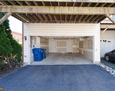 23073 Weybridge Square - Photo Thumbnail 21