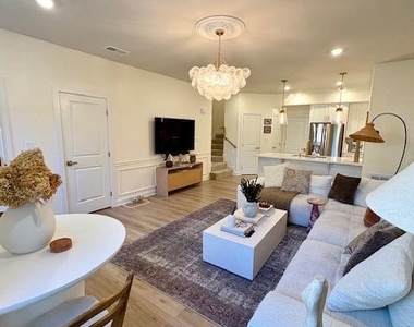 43780 Metro Terrace - Photo Thumbnail 4