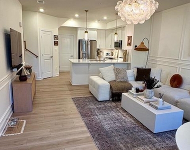 43780 Metro Terrace - Photo Thumbnail 2