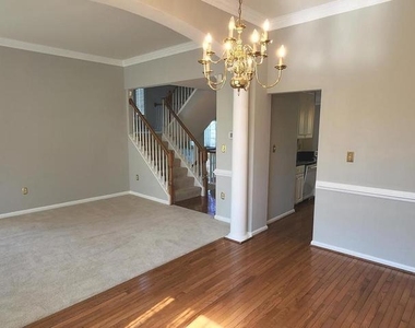 46721 Ashmere Square - Photo Thumbnail 11