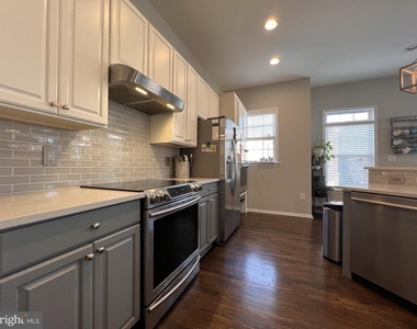 20709 Riptide Square - Photo Thumbnail 18