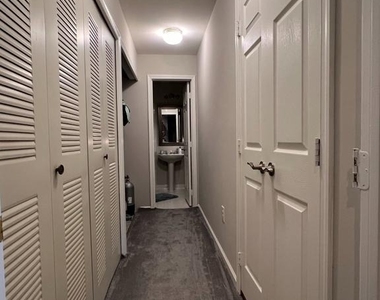 20709 Riptide Square - Photo Thumbnail 48