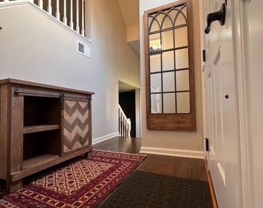 20709 Riptide Square - Photo Thumbnail 2