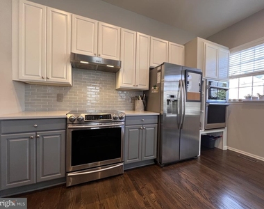 20709 Riptide Square - Photo Thumbnail 19