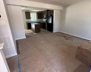 3823 Hickory Cove Lane - Photo Thumbnail 14