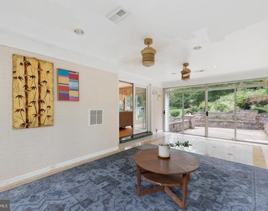 6421 Woodville Drive - Photo Thumbnail 46