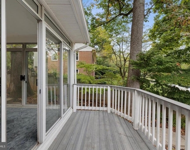 6421 Woodville Drive - Photo Thumbnail 50