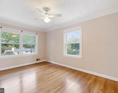 6421 Woodville Drive - Photo Thumbnail 37