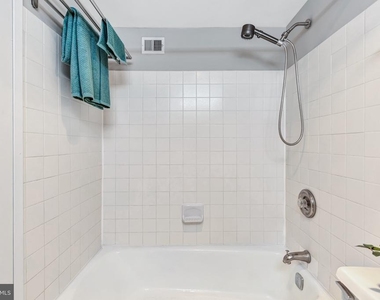 2300 Pimmit Drive - Photo Thumbnail 14