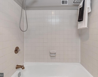 2300 Pimmit Drive - Photo Thumbnail 21