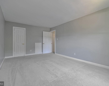 8312 Tobin Road - Photo Thumbnail 13