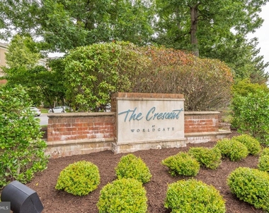 2204 Westcourt Lane - Photo Thumbnail 28