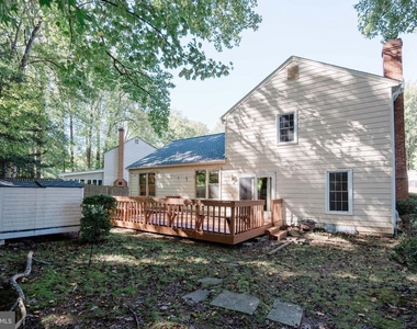8465 Sevan Court - Photo Thumbnail 31