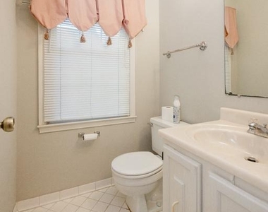 8465 Sevan Court - Photo Thumbnail 13