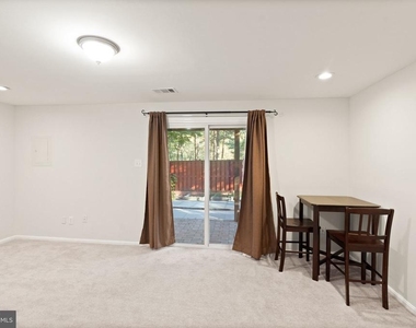 7123 Dijohn Court Drive - Photo Thumbnail 39