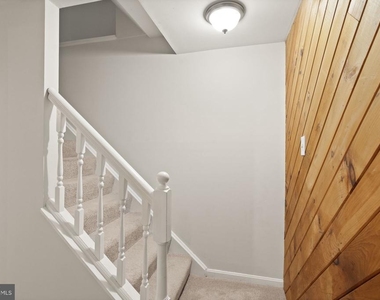 7123 Dijohn Court Drive - Photo Thumbnail 36