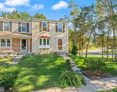 7123 Dijohn Court Drive - Photo Thumbnail 2