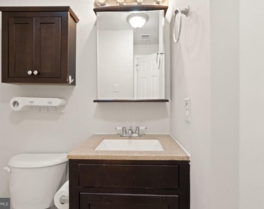 7123 Dijohn Court Drive - Photo Thumbnail 34