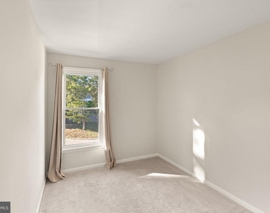 7123 Dijohn Court Drive - Photo Thumbnail 27