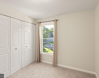 7123 Dijohn Court Drive - Photo Thumbnail 31