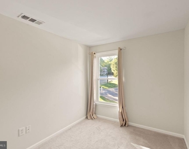 7123 Dijohn Court Drive - Photo Thumbnail 28