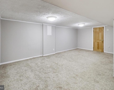 2045 Westmoreland Street - Photo Thumbnail 21