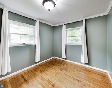2045 Westmoreland Street - Photo Thumbnail 16