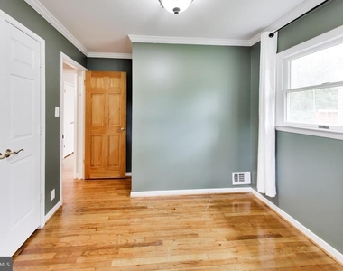 2045 Westmoreland Street - Photo Thumbnail 17