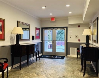9480 Virginia Center Boulevard - Photo Thumbnail 5