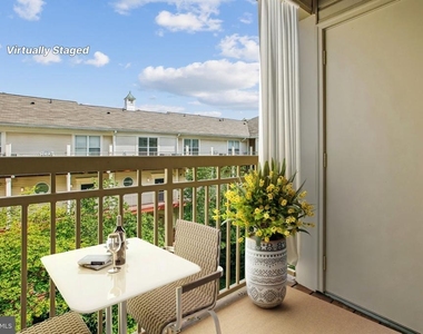 2791 Centerboro Drive - Photo Thumbnail 5