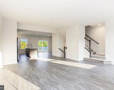 120 Twinleaf Way - Photo Thumbnail 14