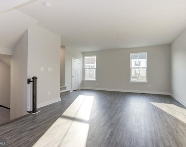 120 Twinleaf Way - Photo Thumbnail 13