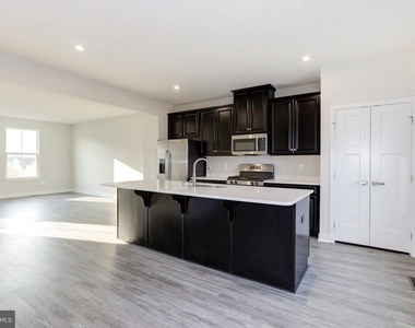 120 Twinleaf Way - Photo Thumbnail 21
