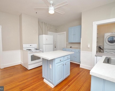 194 Waterloo Street - Photo Thumbnail 17