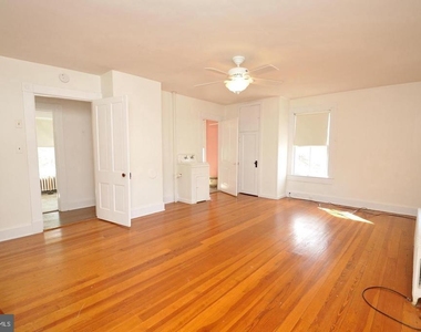 194 Waterloo Street - Photo Thumbnail 24