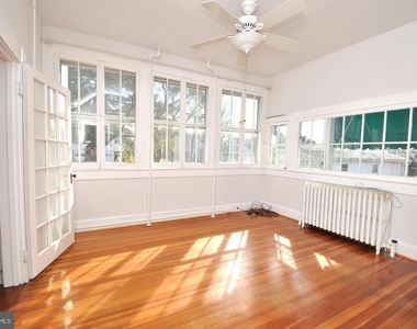 194 Waterloo Street - Photo Thumbnail 15