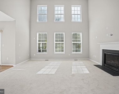 1100 Wright Court - Photo Thumbnail 21