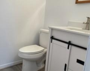 216 Cameron Street - Photo Thumbnail 22