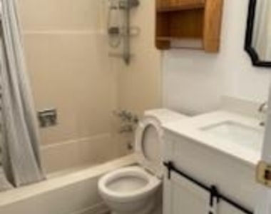 216 Cameron Street - Photo Thumbnail 20