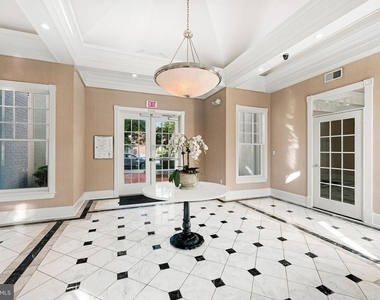 910 Powhatan Street - Photo Thumbnail 30