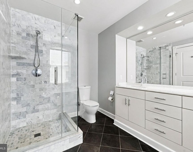 910 Powhatan Street - Photo Thumbnail 19