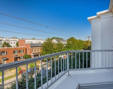 910 Powhatan Street - Photo Thumbnail 28